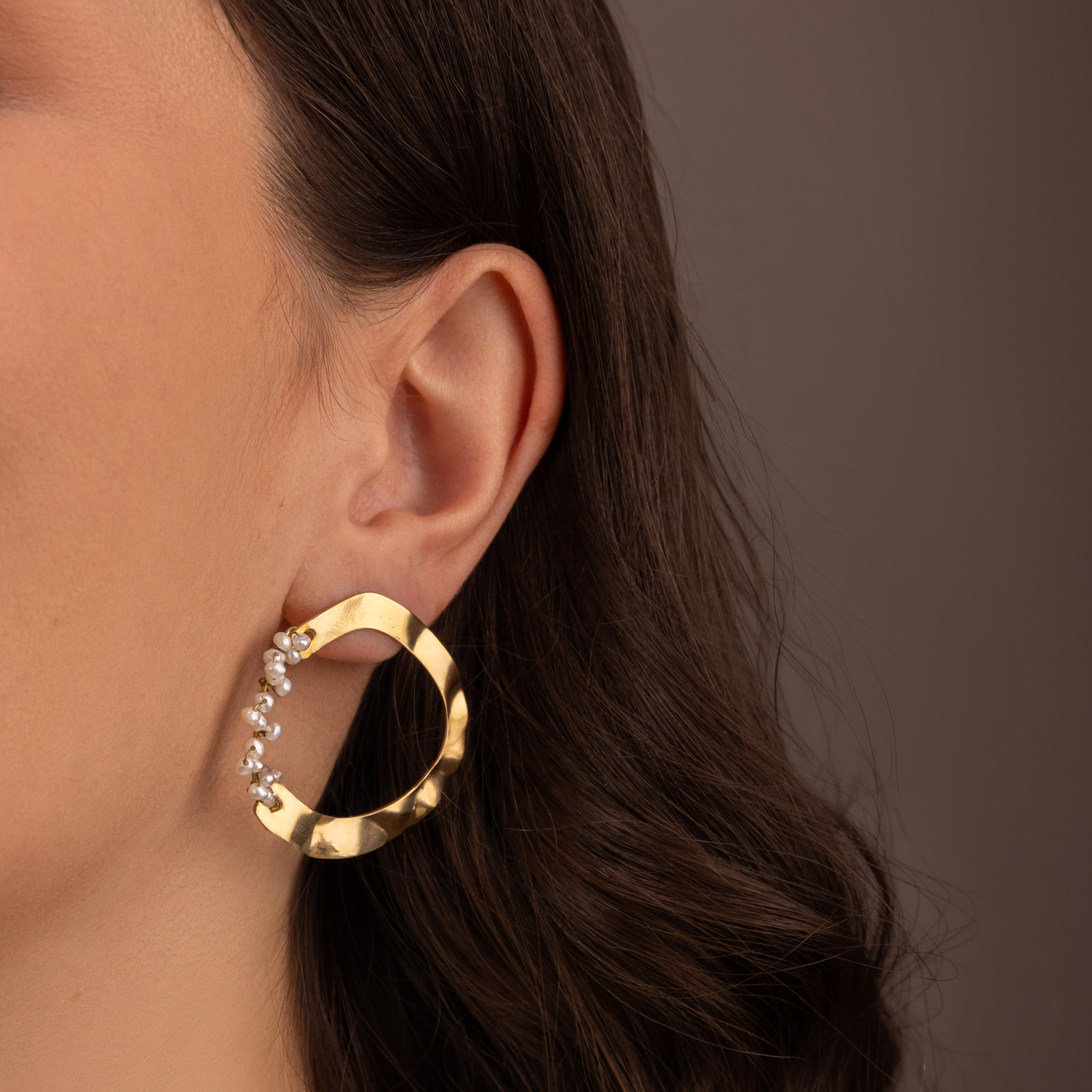 Laridae Design - Mjedene naušnice CHLOE